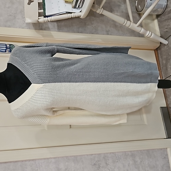 Say What? Dresses & Skirts - "SAY WHAT" Sz. L. Two-tone, gray /cream, long-sleeved, midi, sweater dress.